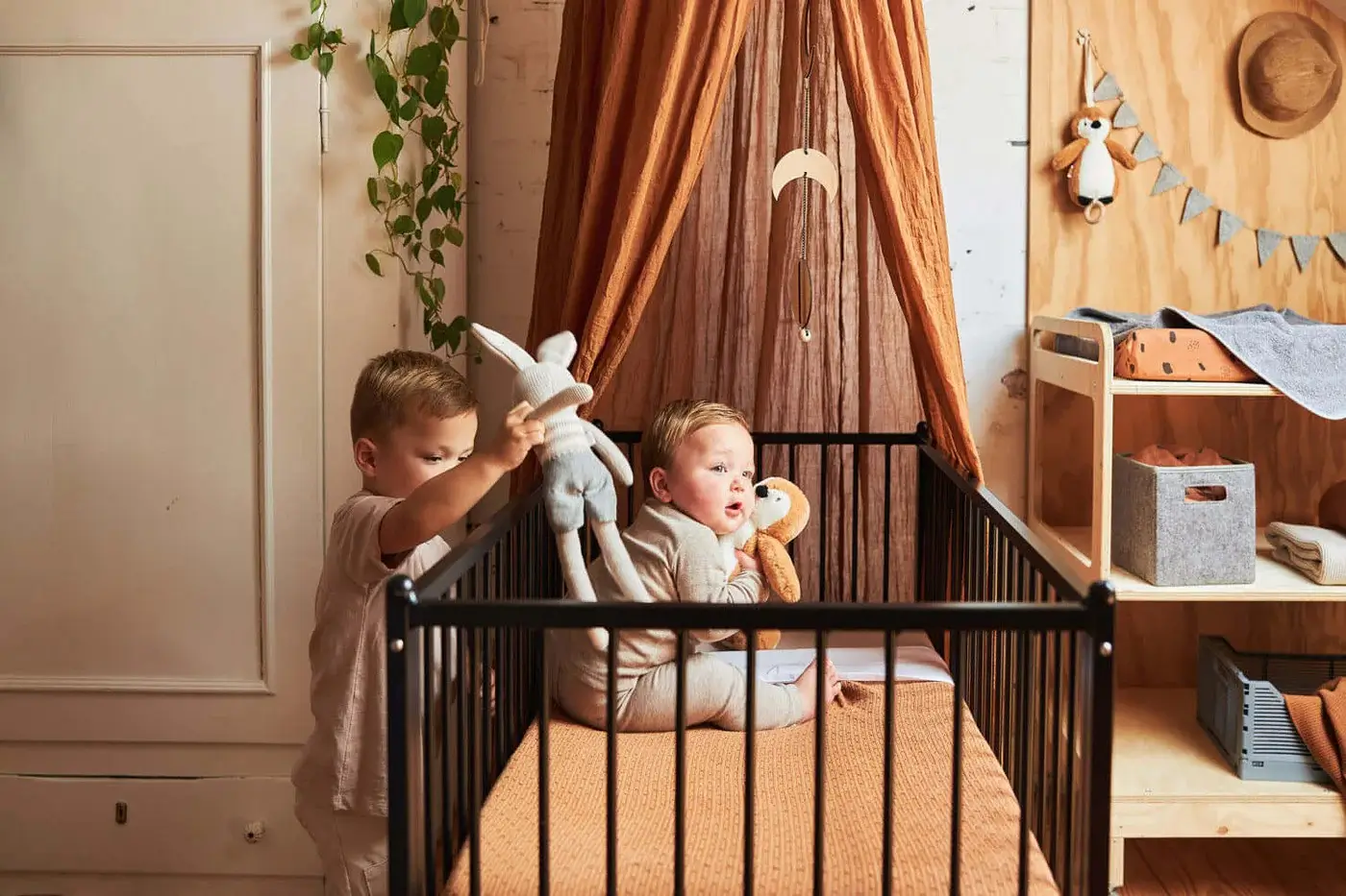  Petitpyla's Clothing Game